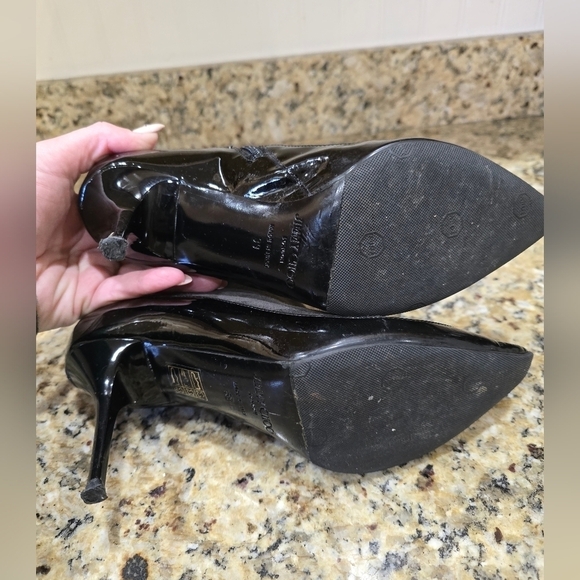 Jimmy Choo Black Gray Brady Ankle Boots Pointy Toe 39 Zippered Booties. - Picture 8 of 9